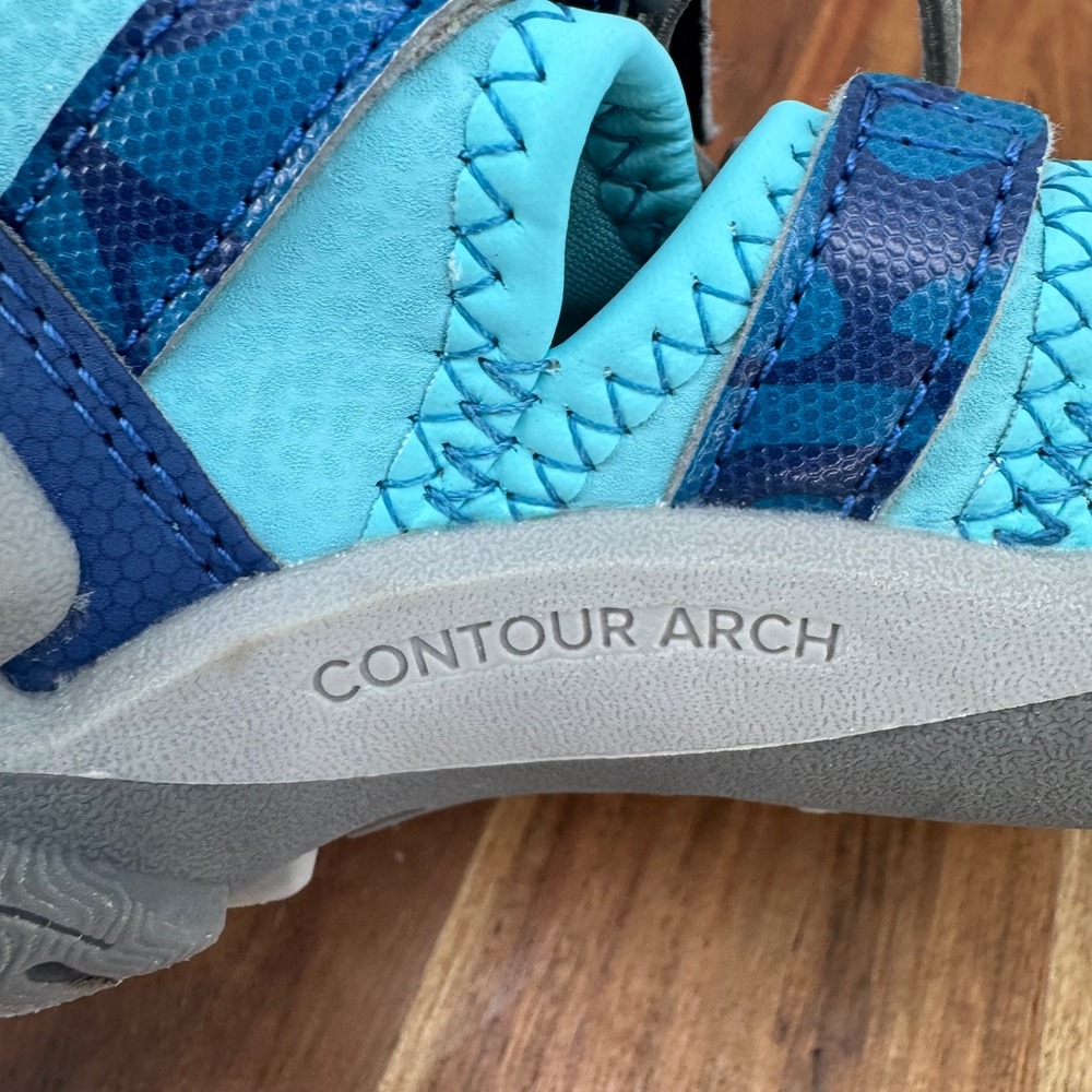 KEEN Washable Youth Size 2 Blue Gray‎ Water Hiking Shoes Durable Outdoors - Picture 9 of 10